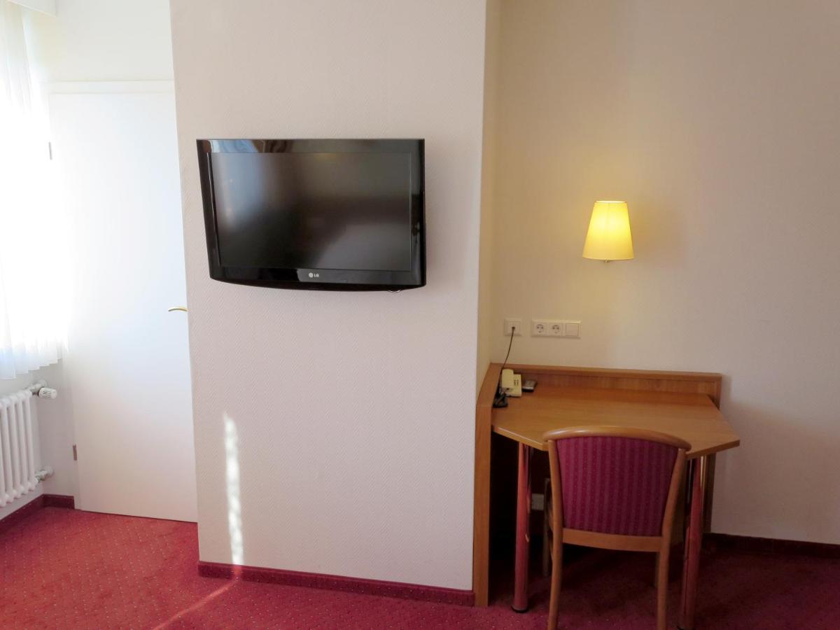 Hotel Find Штутгарт Экстерьер фото